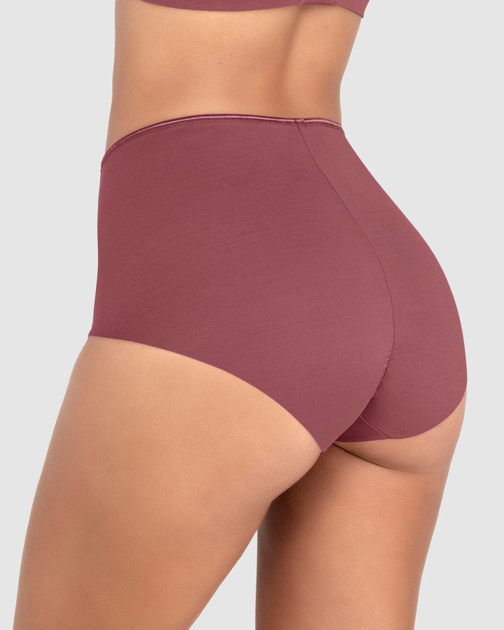 Panty clásico efecto invisible de compresión fuerte en abdomen