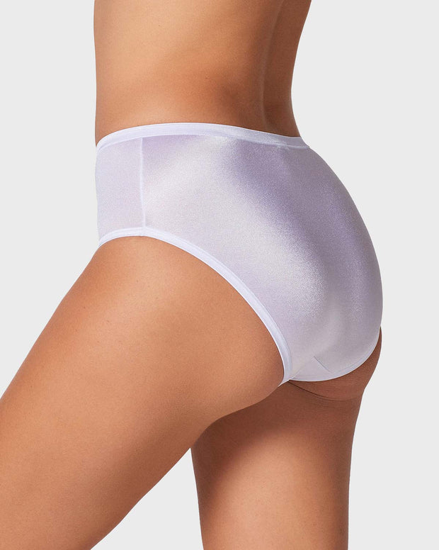 Panty clásico de control con excelente cubrimiento en tela suave