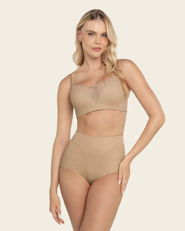 Panty clásico de compresión y tiro alto