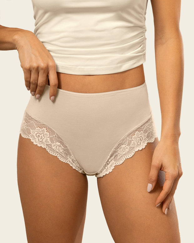 Panty cachetero de tiro alto