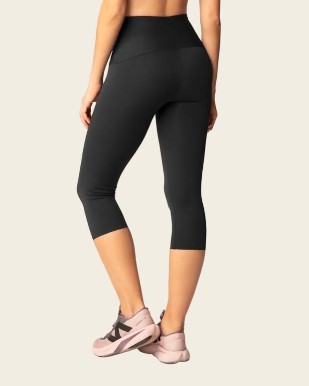 Capri deportivo tiro alto con control de abdomen