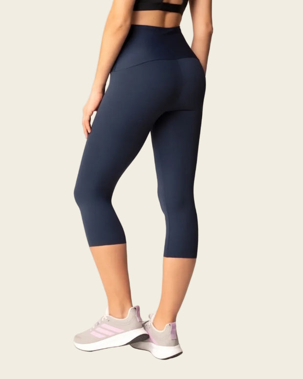 Capri deportivo tiro alto con control de abdomen
