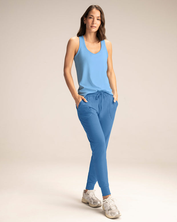 Jogger deportivo de silueta amplia con bolsillos