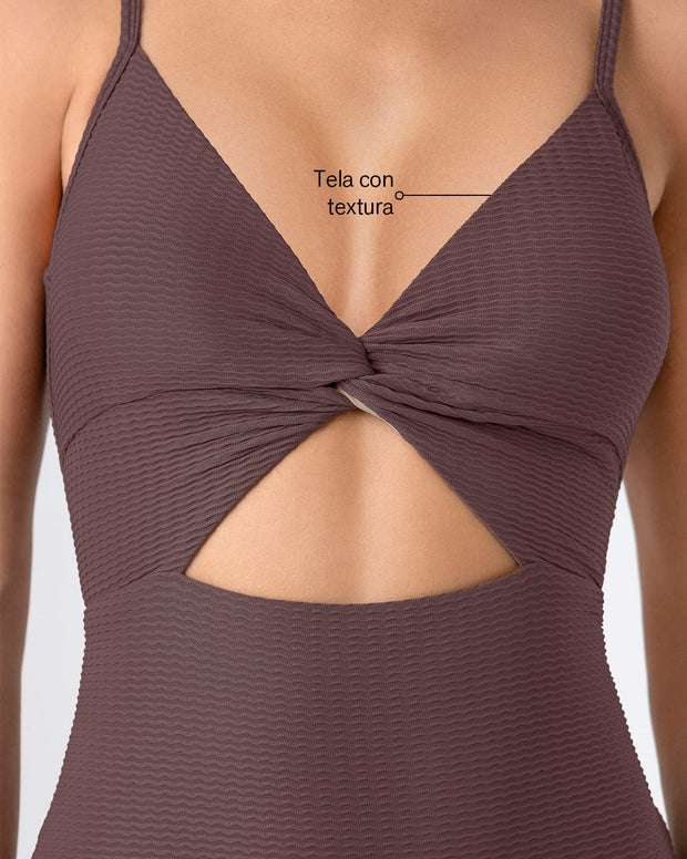 Traje de baño entero de compresión suave con detalle de escote cruzado