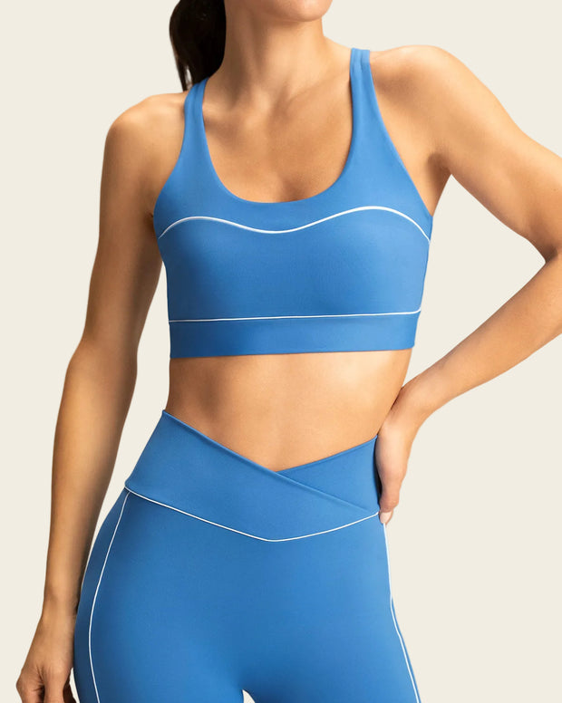 Top deportivo con cargaderas dobles