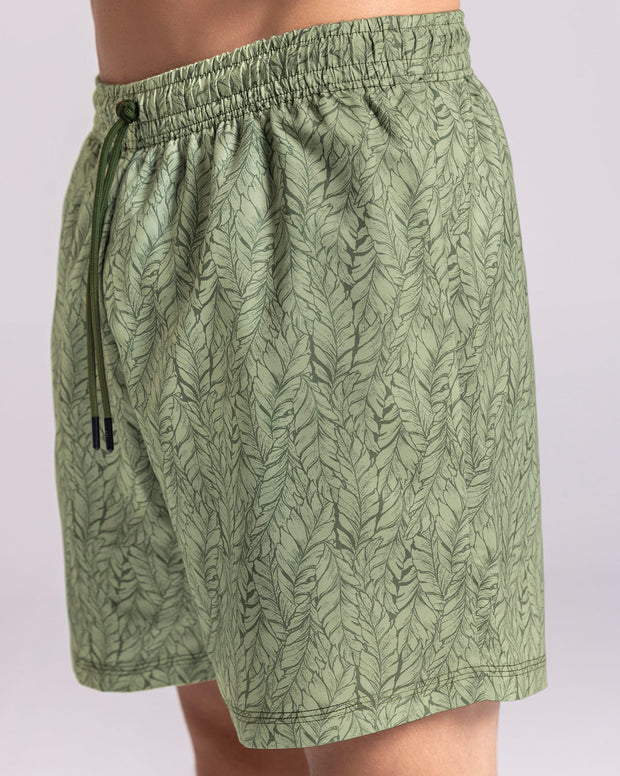 Pantaloneta de baño masculina con práctico bolsillo al lado derecho
