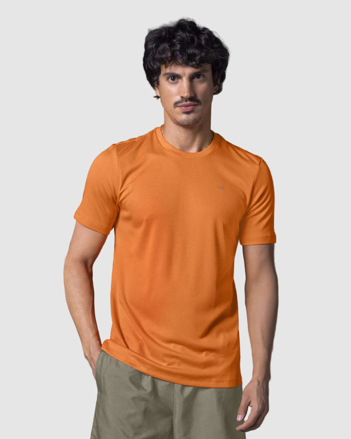 Camiseta deportiva masculina semiajustada de secado rápido