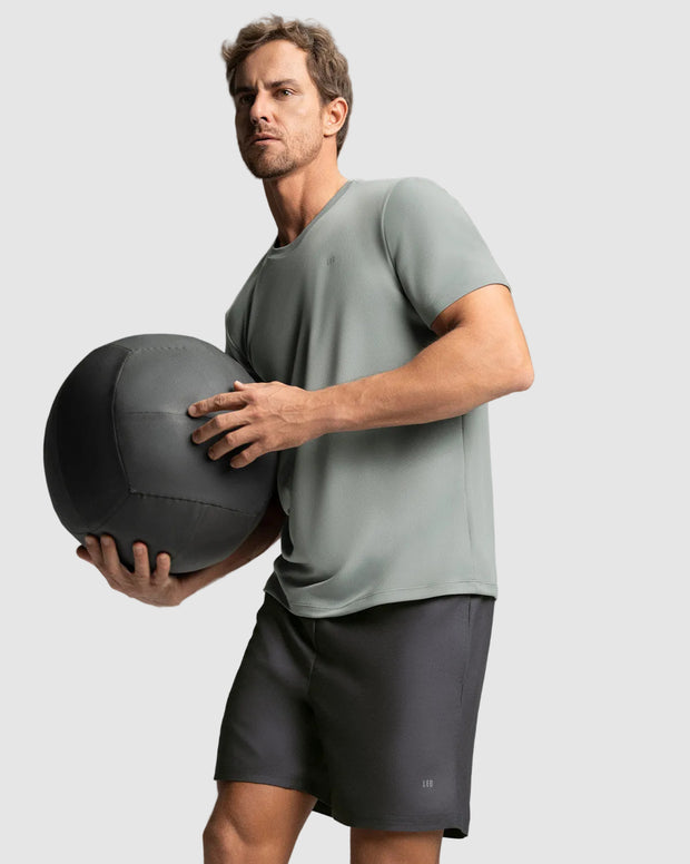 Camiseta deportiva masculina semiajustada de secado rápido