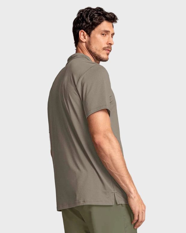 Camiseta deportiva transpirable con cuello tipo polo
