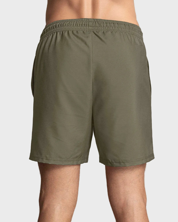 Pantaloneta deportiva con bolsillos funcionales
