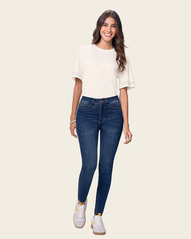 Jeans skinny esenciales para mujer