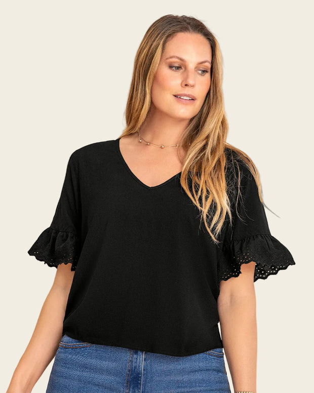 Blusa con detalle en mangas