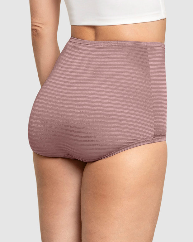 Panty clásico con máximo cubrimiento