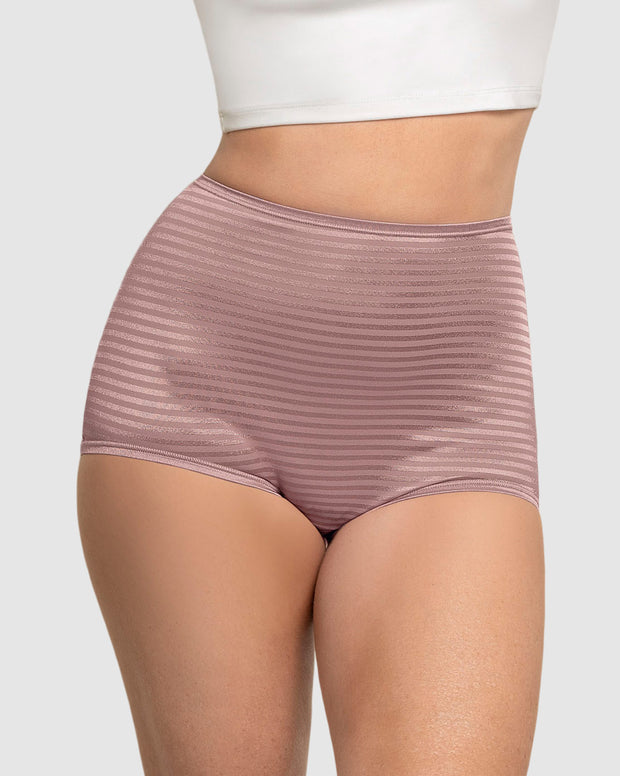 Panty clásico con máximo cubrimiento