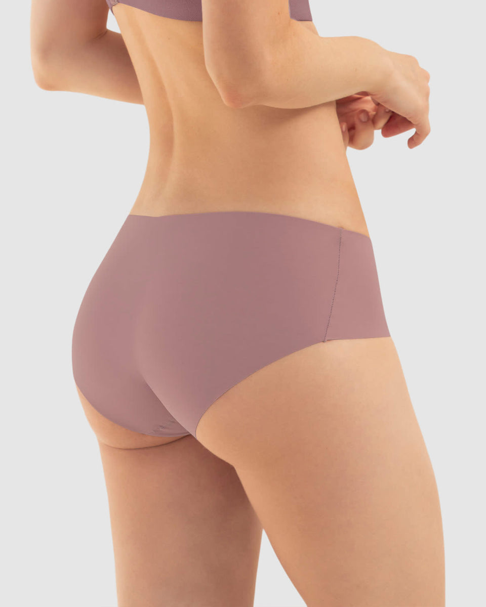 Panty hípster invisible ultraplano sin elásticos y de pocas costuras