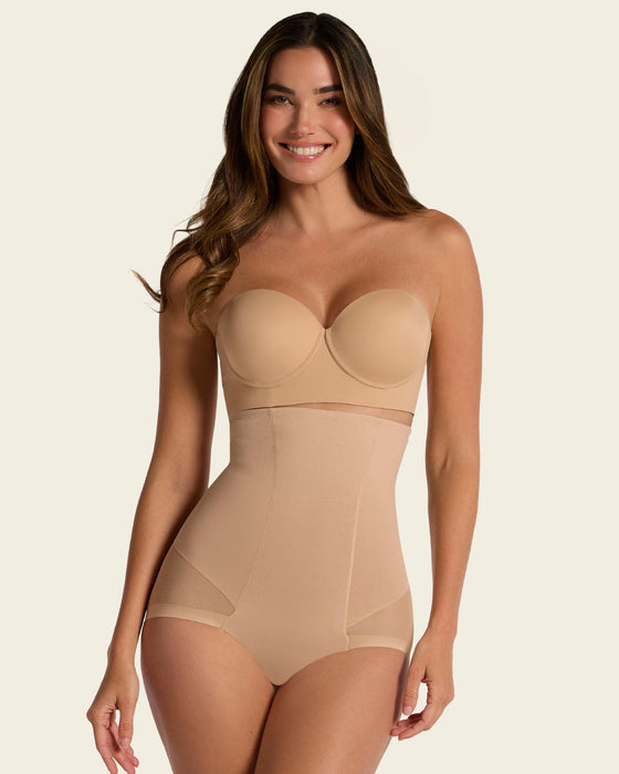 Panty faja de tiro alto y compresión de abdomen invisible en glúteos#color_801-cafe-medio