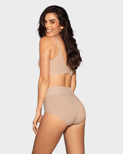Panty faja de compresión moderada tiro alto en SkinFuse®#color_802-cafe-claro