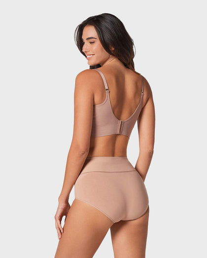 Panty faja de compresión moderada tiro alto en SkinFuse®#color_852-cafe-medio
