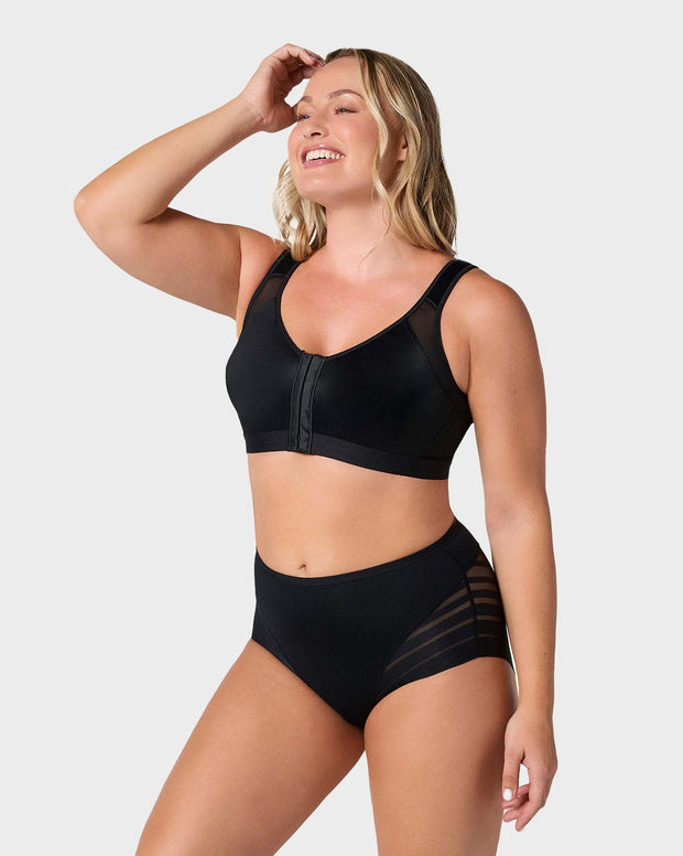 Panty faja clásico con control moderado de abdomen y bandas en tul