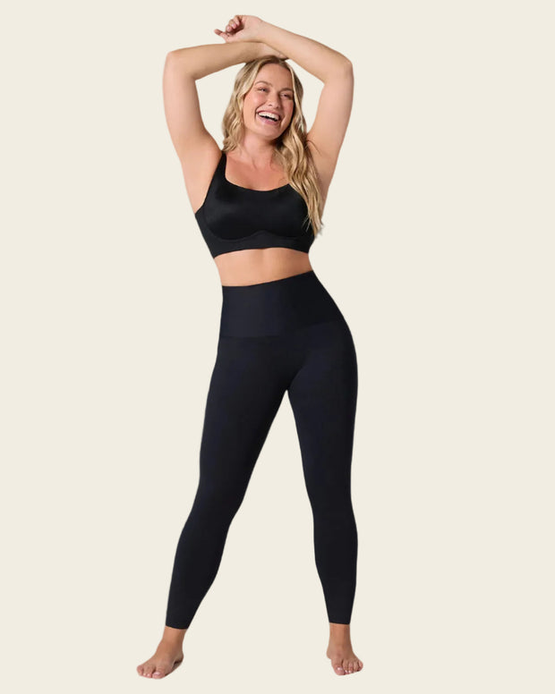 Legging de compresión con short interno levanta cola