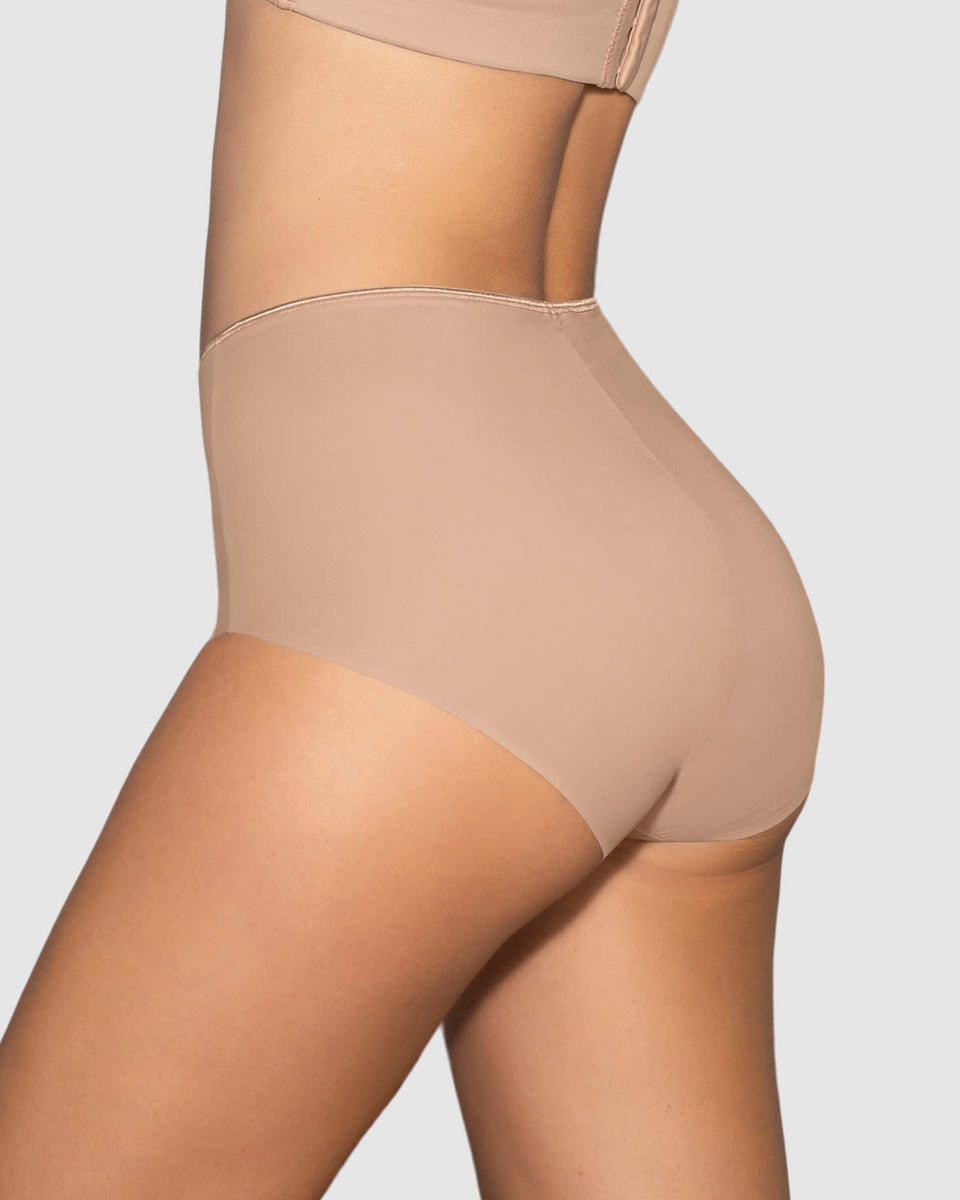 Panty clásico efecto invisible de compresión fuerte en abdomen