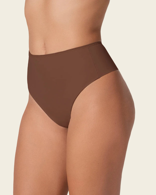 Panty faja brasilera de compresión fuerte tiro alto