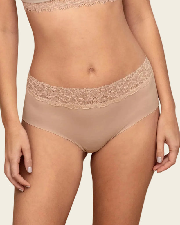 Panty hípster en tela ultraliviana con franja de encaje