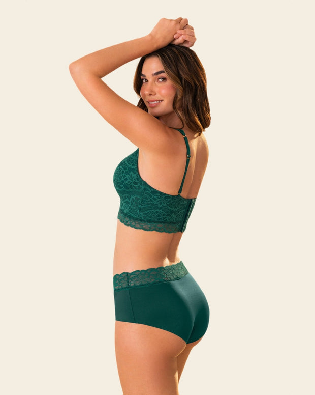 Panty-hípster-en-tela-ultraliviana-con-franja-de-encaje