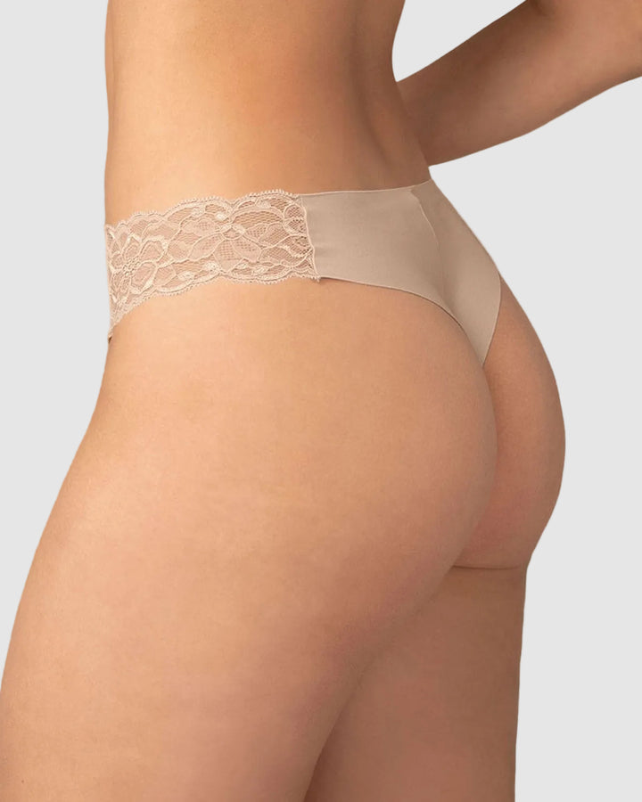 Brasilera invisible con toques de encaje en laterales