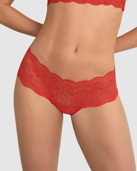 Panty estilo cachetero en encaje con transparencias y bordes redondeados#color_239-rojo