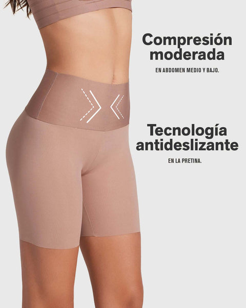 Short de compresión moderada aspecto invisible con fajón antideslizante#color_857-cafe-medio