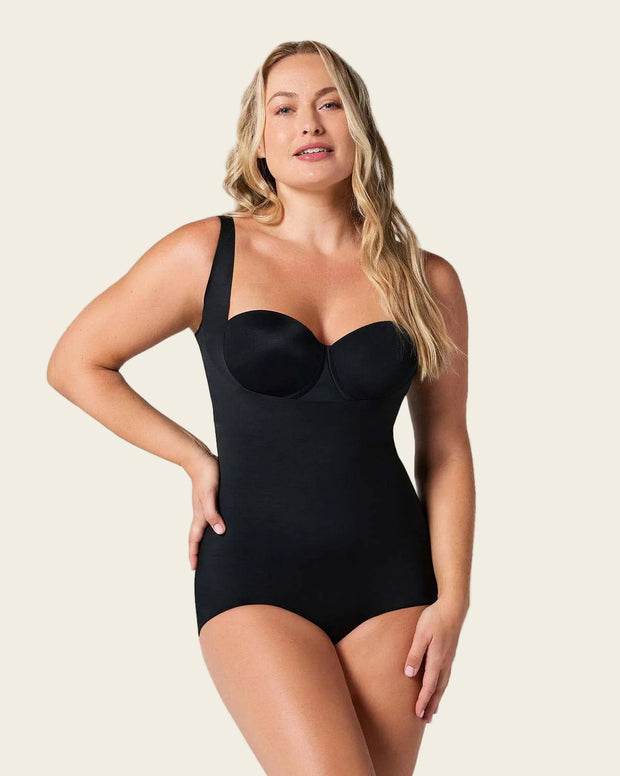 Body faja moldeador de aspecto invisible en glúteos