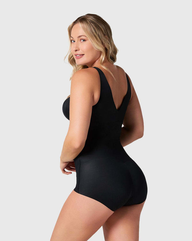 Body faja moldeador de aspecto invisible en glúteos
