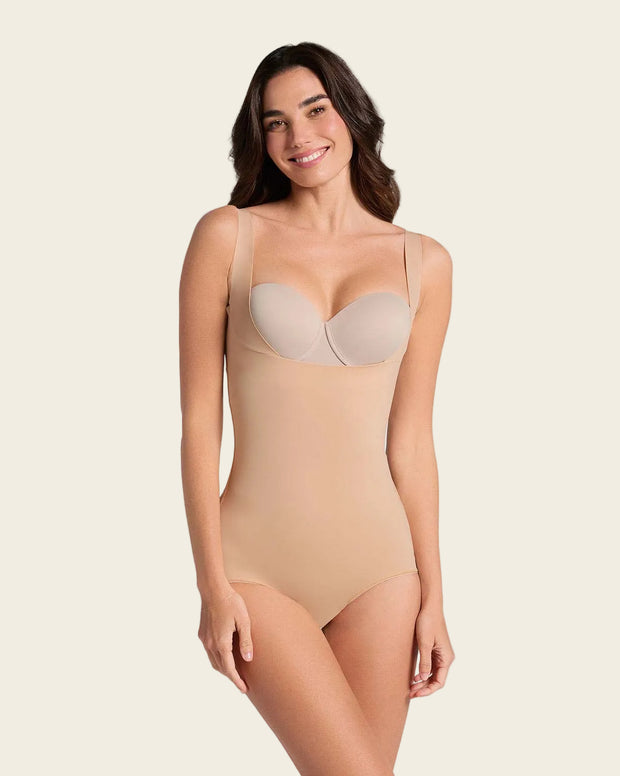 Body faja moldeador de aspecto invisible en glúteos