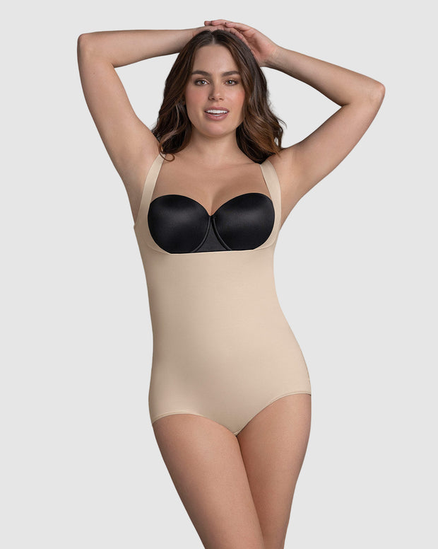 Body faja moldeador de aspecto invisible en glúteos