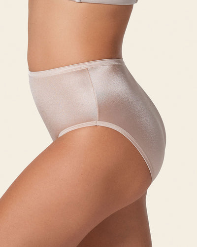 Panty clásico pierna alta con excelente cubrimiento tela suave#color_878-beige