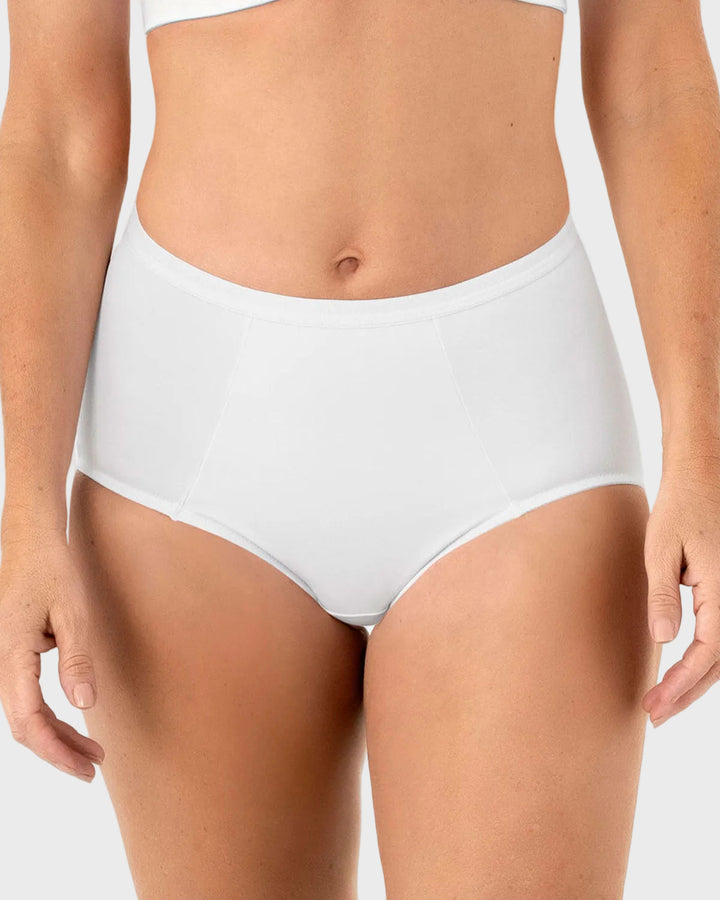 Panty clásico de control suave con excelente modelación
