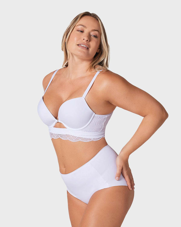 Brasier doble realce con escote profundo en espalda