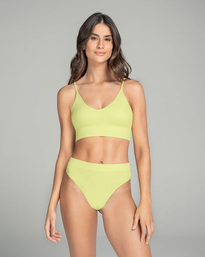 Top en tecnología seamless con textura acanalada Natural Comfort#color_b48-amarillo-neon