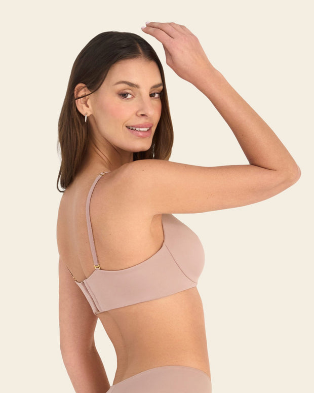 Brasier ultraligero y suave con copas en doble capa de tela