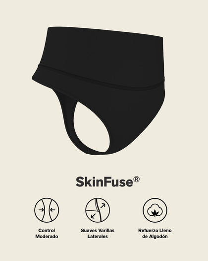 Brasilera de compresión moderada tiro alto en SkinFuse®#color_700-negro