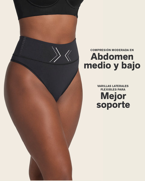 Brasilera de compresión moderada tiro alto en SkinFuse®#color_700-negro