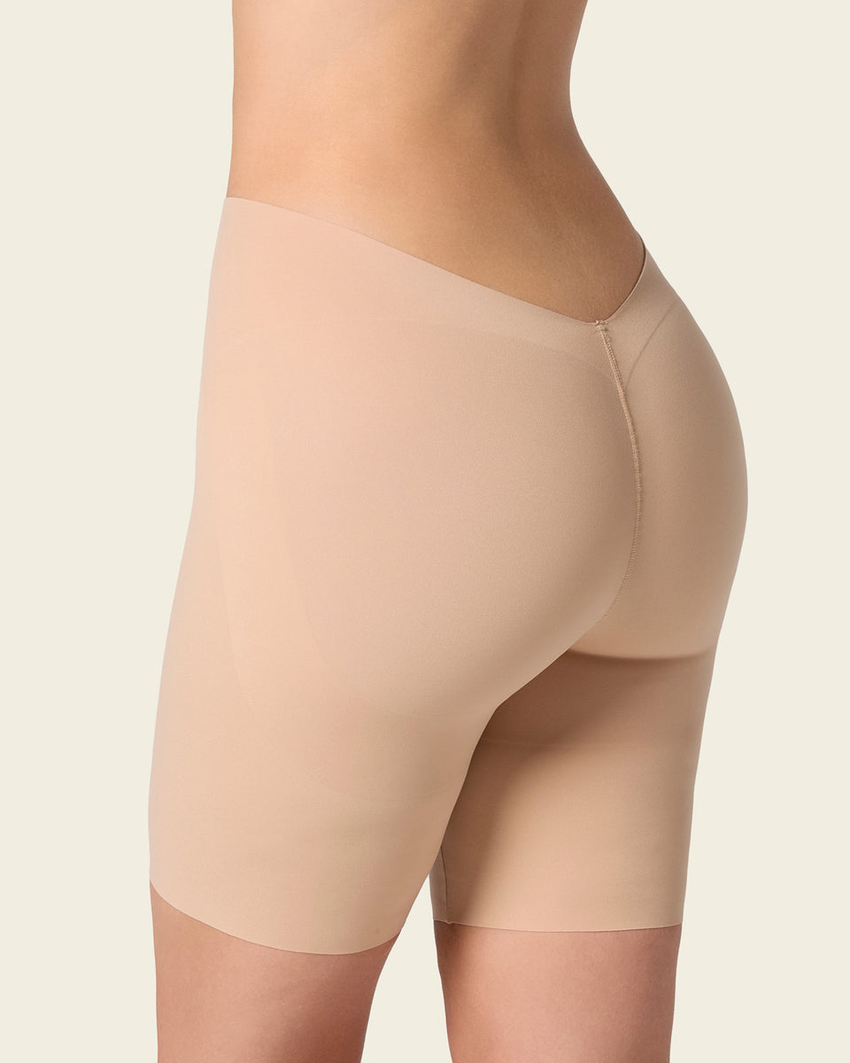 Short de compresión efecto invisible espalda en U