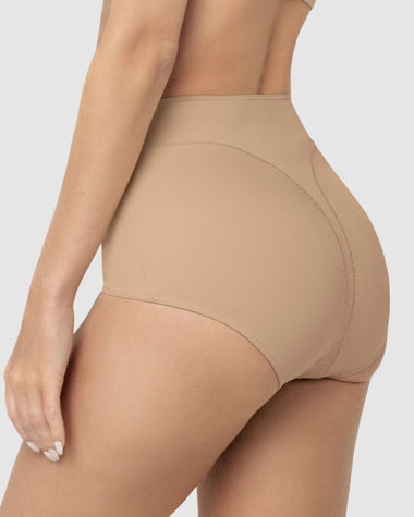 Panty clásico de compresión y tiro alto#color_801-cafe-medio