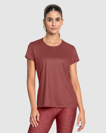 Camiseta deportiva de secado rápido y silueta semiajustada#color_194-vinotinto