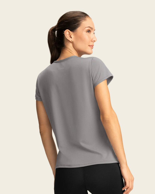 Camiseta deportiva de secado rápido y silueta semiajustada