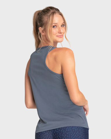 Camiseta deportiva de secado rápido y silueta semiajustada para mujer#color_915-azul