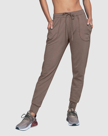 Jogger deportivo de silueta amplia con bolsillos#color_868-cafe