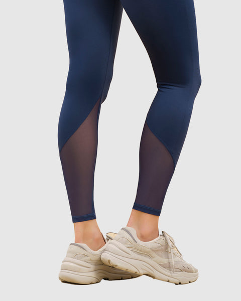Legging deportivo con compresión de abdomen y tela antibacterial con aloe vera#color_588-azul-oscuro