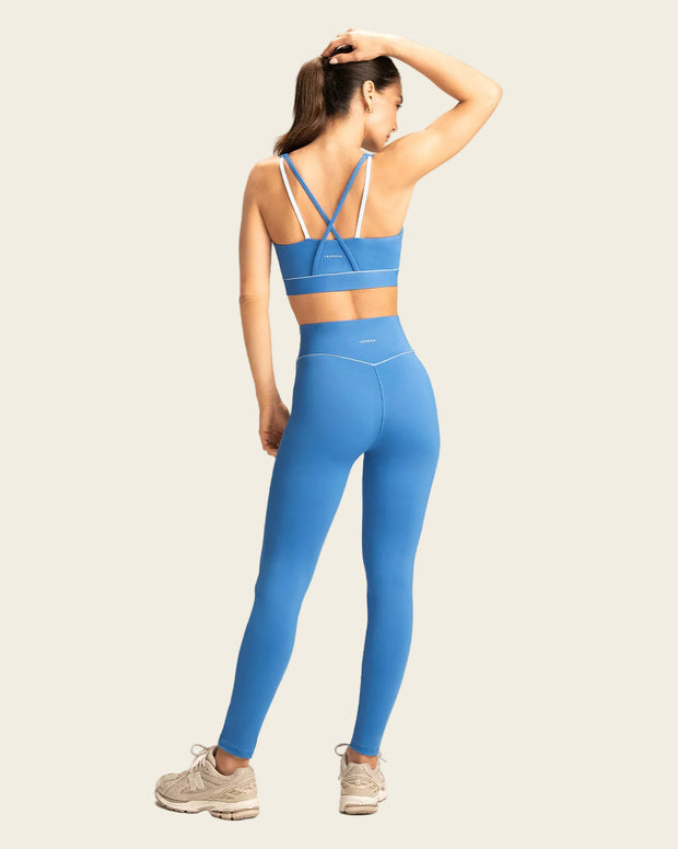 Legging deportivo con pretina en V